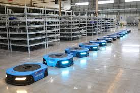 Driving Efficiency with AMRs in Modern Warehouses